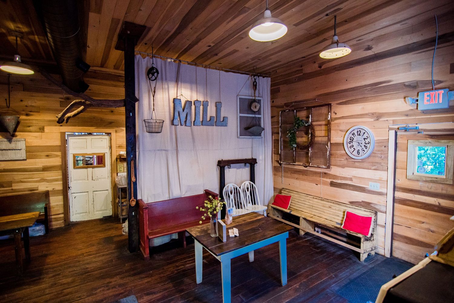 The Readyville Mill: 5418 Murfreesboro Rd, Readyville, TN 37149